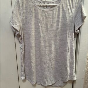 Lululemon Athletica Light Gray Short Sleeve Tee